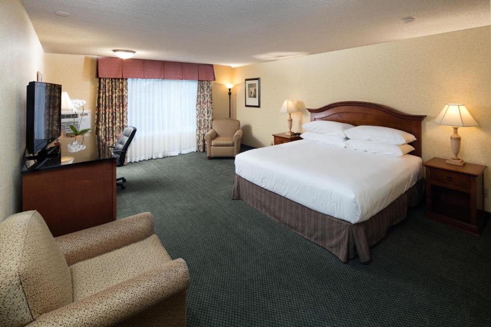King Bed interior